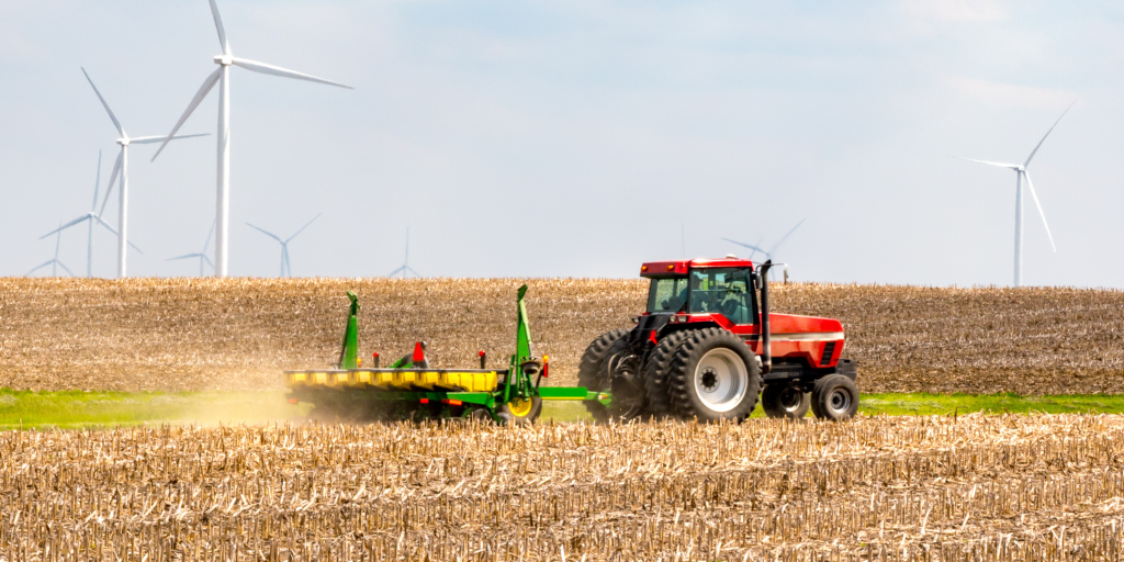 What Impacts Farmland Values? A Straightforward Guide for Landowners